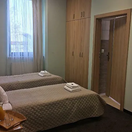 3rooms *