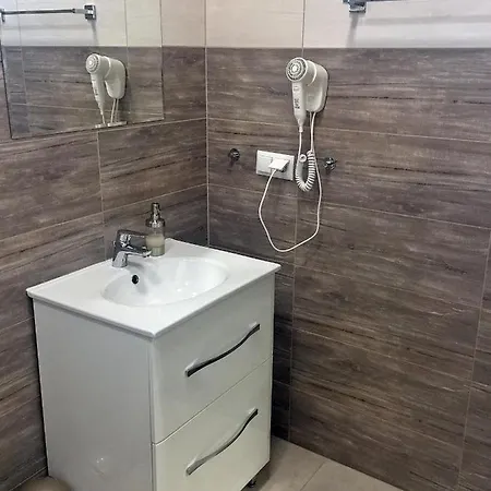3rooms Privatunterkunft