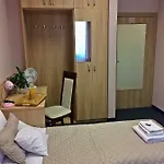 ホームステイ 3rooms *